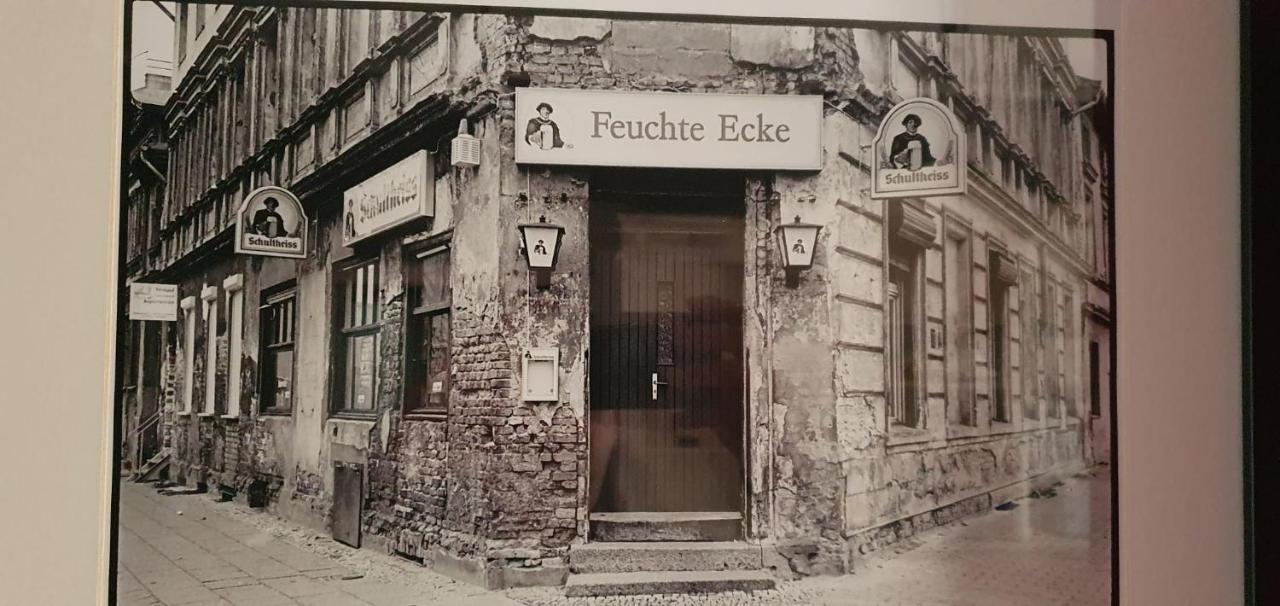 Alt-Berliner Eckkneipe - "Feuchte Ecke" Lägenhet Exteriör bild