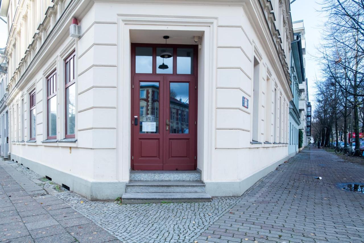 Alt-Berliner Eckkneipe - "Feuchte Ecke" Lägenhet Exteriör bild